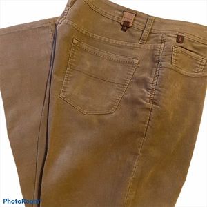 Men’s Well Wörn brand Straight Leg Corduroys
